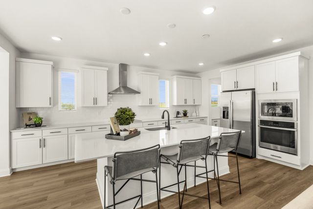 1559 Oaks Springs Drive, Columbia, TN 38401