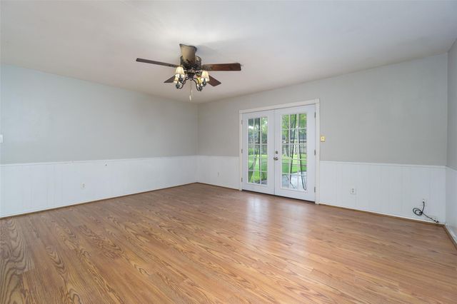 2119 Williamsburg Court S, League City, TX 77573