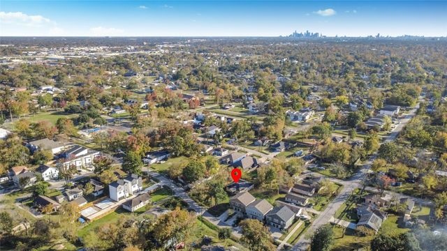 1039 Marcolin Street, Houston, TX 77088