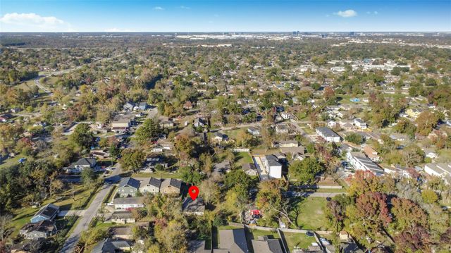 1039 Marcolin Street, Houston, TX 77088