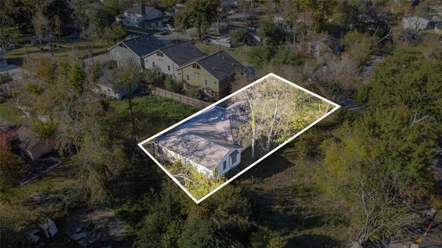 1039 Marcolin Street, Houston, TX 77088