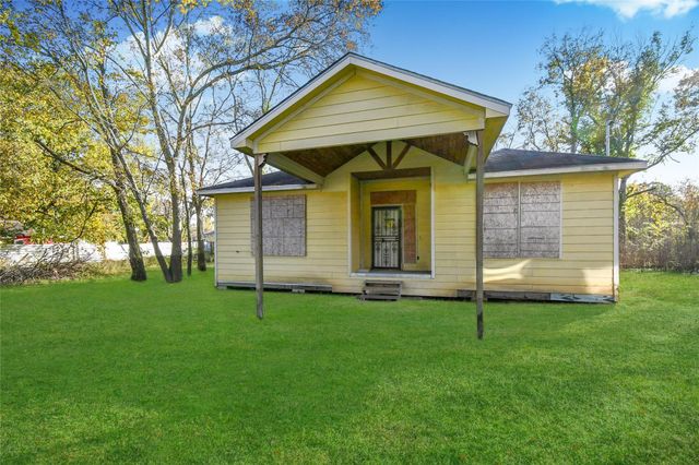 1039 Marcolin Street, Houston, TX 77088