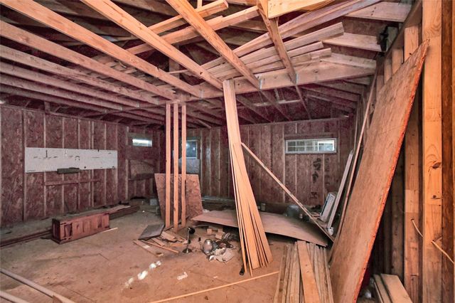 1039 Marcolin Street, Houston, TX 77088
