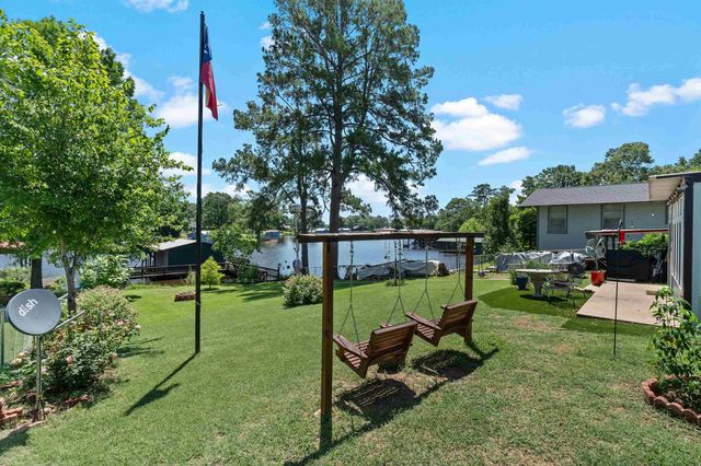 589 County Rd 183, Carthage, TX 75633