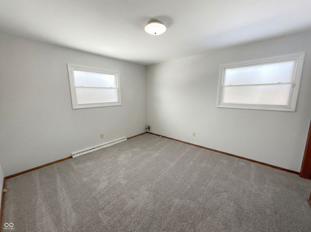 8230 E 11th Street, Indianapolis, IN 46219