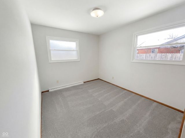 8230 E 11th Street, Indianapolis, IN 46219