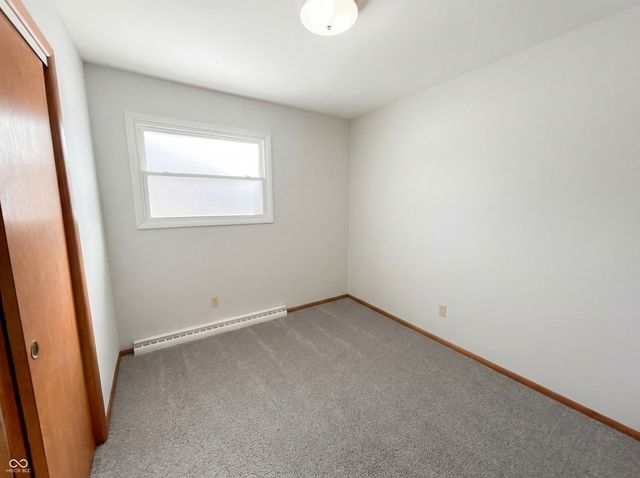 8230 E 11th Street, Indianapolis, IN 46219