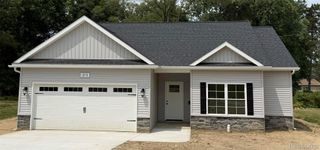 213 McFarland Street, Grand Blanc, MI 48439