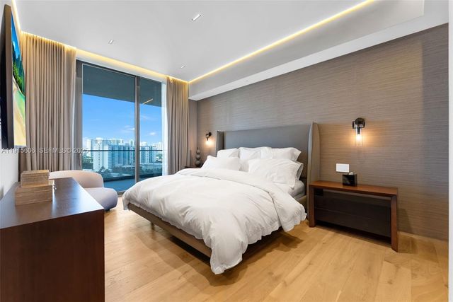 18975 Collins Avenue 1002, Sunny Isles Beach, FL 33160