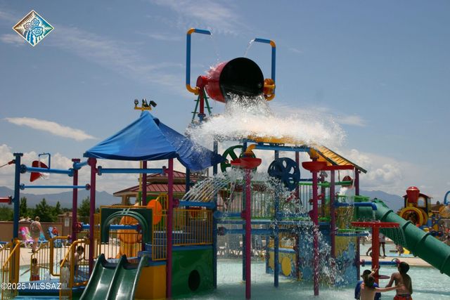 926 W Via De Gala, Sahuarita, AZ 85629