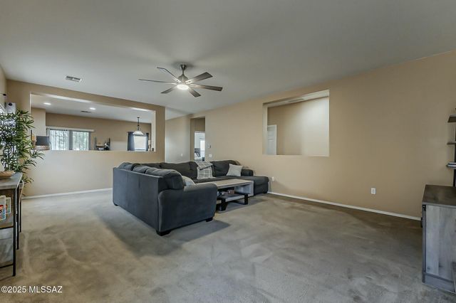 926 W Via De Gala, Sahuarita, AZ 85629