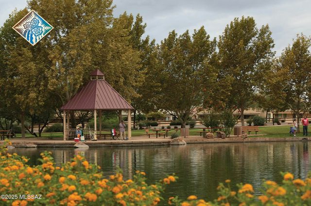 926 W Via De Gala, Sahuarita, AZ 85629