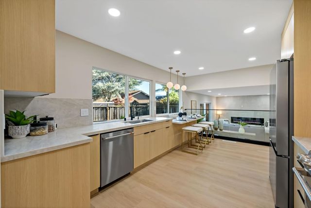 3742 Wellington Square, San Jose, CA 95136