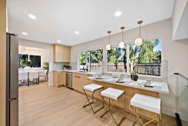 3742 Wellington Square, San Jose, CA 95136
