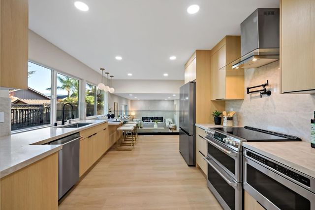 3742 Wellington Square, San Jose, CA 95136