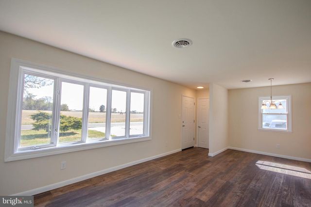 27520 LOG CABIN RD, Salisbury, MD 21801