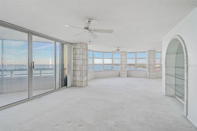 988 BLVD OF THE ARTS 1517, Sarasota, FL 34236