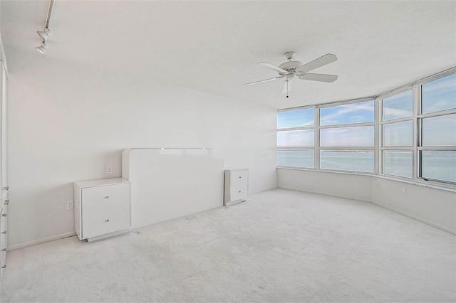 988 BLVD OF THE ARTS 1517, Sarasota, FL 34236