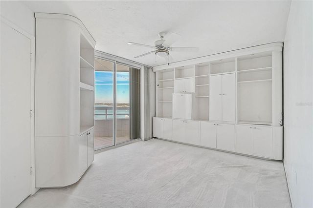 988 BLVD OF THE ARTS 1517, Sarasota, FL 34236