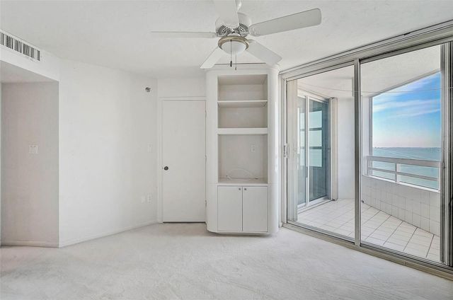 988 BLVD OF THE ARTS 1517, Sarasota, FL 34236