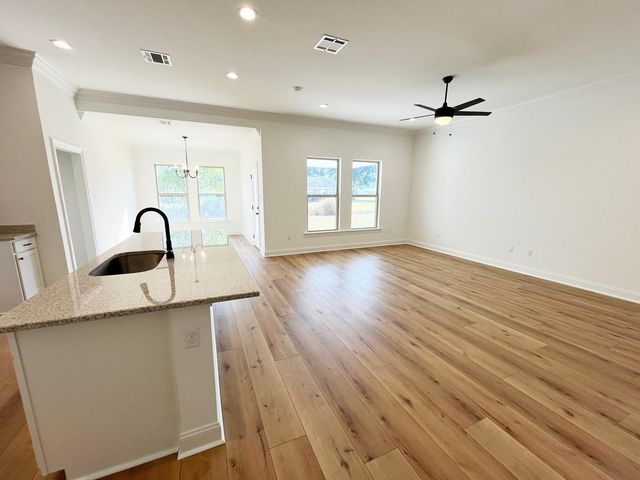 297 Sucrose Drive, Thibodaux, LA 70301