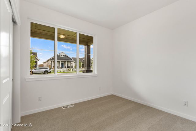 2133 W PLATTE AVE, Post Falls, ID 83854