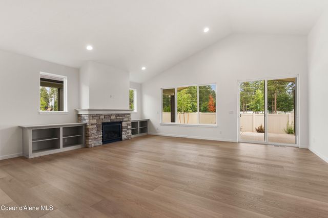 2133 W PLATTE AVE, Post Falls, ID 83854