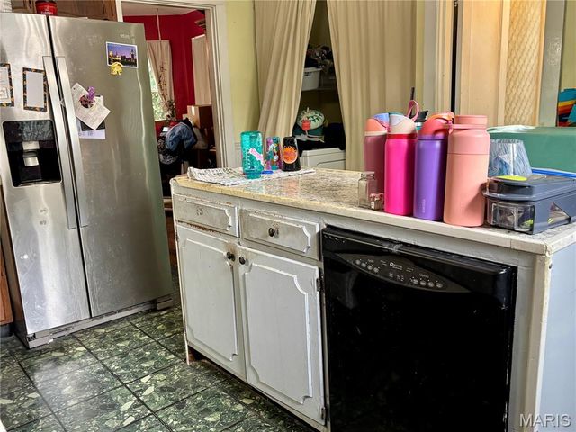 205 E 12th Street, Alton, IL 62002