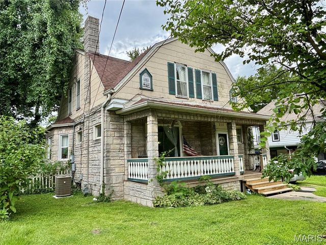 205 E 12th Street, Alton, IL 62002