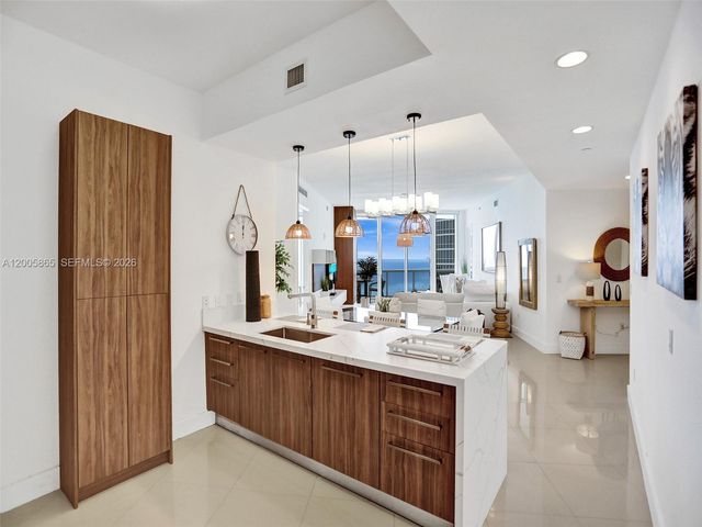 15901 Collins Ave 2807, Sunny Isles Beach, FL 33160