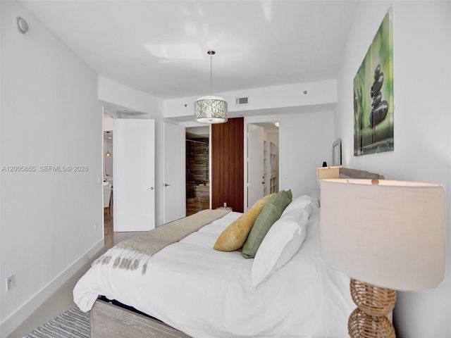 15901 Collins Ave 2807, Sunny Isles Beach, FL 33160
