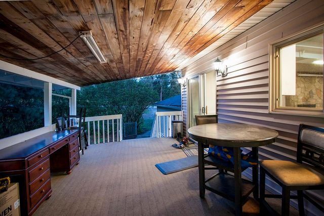 38821 N NEWPORT Hwy, Elk, WA 99009