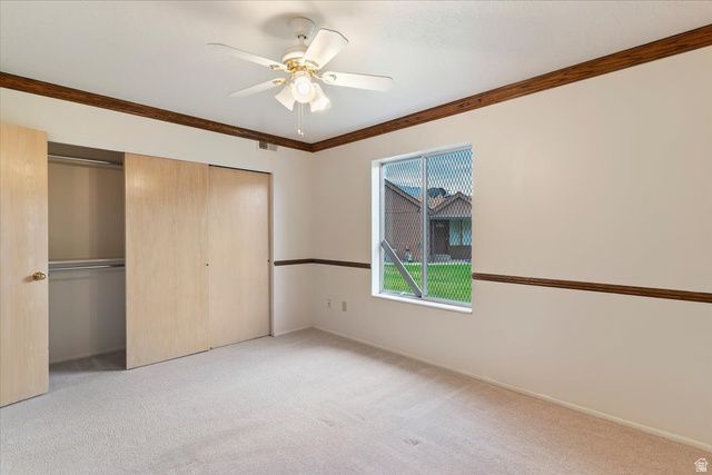 69 WHITE BARN DR, Pleasant View, UT 84414