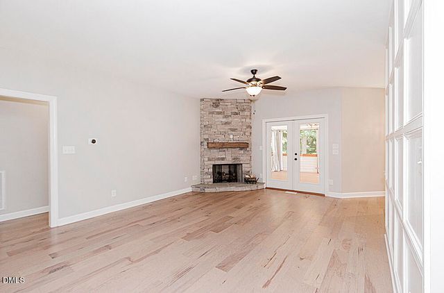 330 Carolina Oaks Avenue, Smithfield, NC 27577