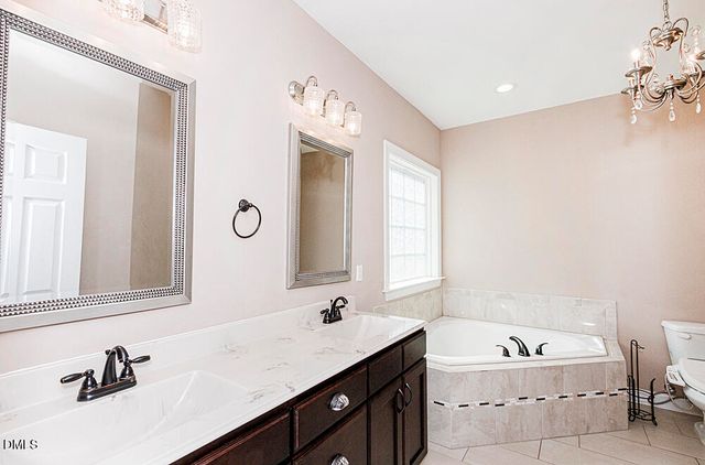 330 Carolina Oaks Avenue, Smithfield, NC 27577