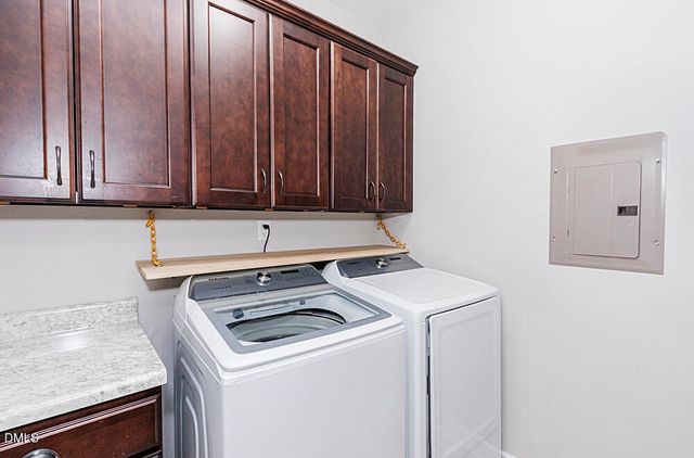 330 Carolina Oaks Avenue, Smithfield, NC 27577