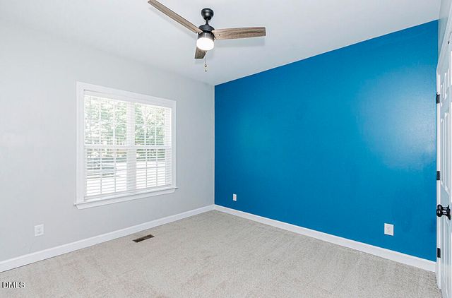 330 Carolina Oaks Avenue, Smithfield, NC 27577
