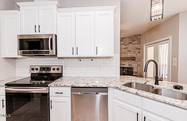 330 Carolina Oaks Avenue, Smithfield, NC 27577