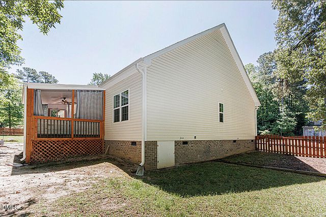 330 Carolina Oaks Avenue, Smithfield, NC 27577
