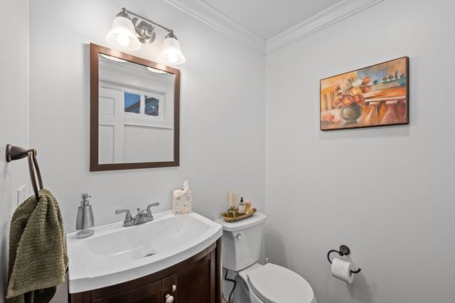 16 Elliott Road, Sterling, MA 01564
