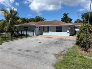 3510 4TH AVENUE W, Bradenton, FL 34205