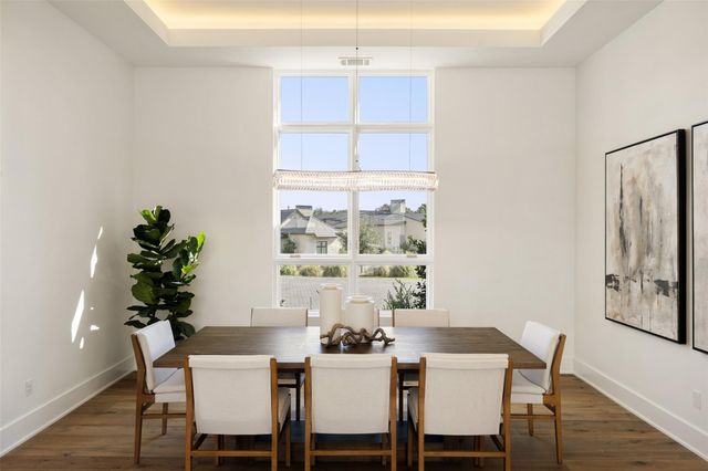 567 Delayne DR, Austin, TX 78737