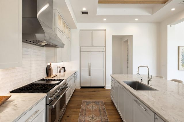 567 Delayne DR, Austin, TX 78737