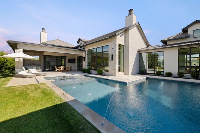 567 Delayne DR, Austin, TX 78737