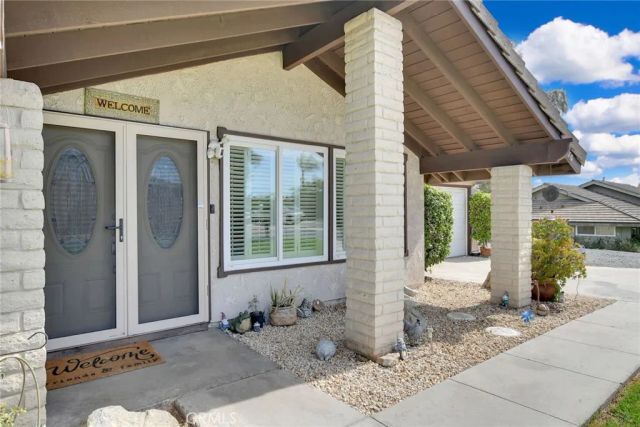 5970 Avenue Juan Bautista, Jurupa Valley, CA 92509
