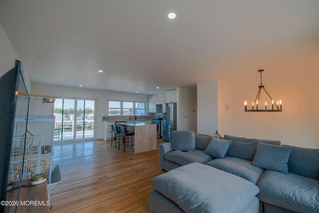 5 S Ensign Drive, Little Egg Harbor, NJ 08087