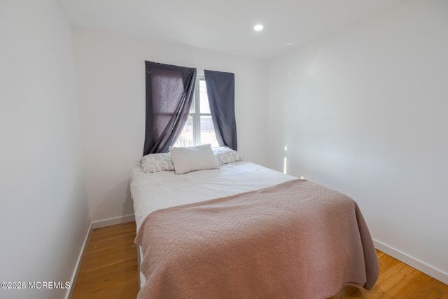 5 S Ensign Drive, Little Egg Harbor, NJ 08087