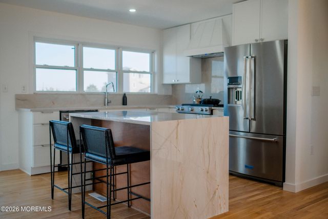 5 S Ensign Drive, Little Egg Harbor, NJ 08087