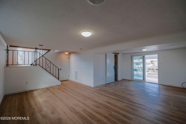 5 S Ensign Drive, Little Egg Harbor, NJ 08087
