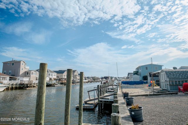 5 S Ensign Drive, Little Egg Harbor, NJ 08087